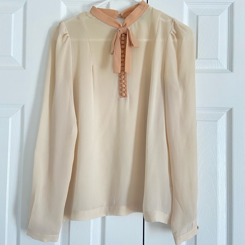 Long sleeve blouse